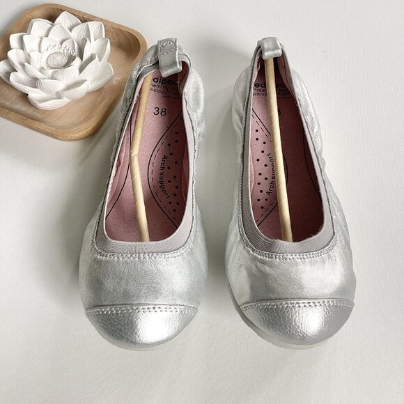 NWT Pediped Silver Ballet Flats - Picture 1 of 12